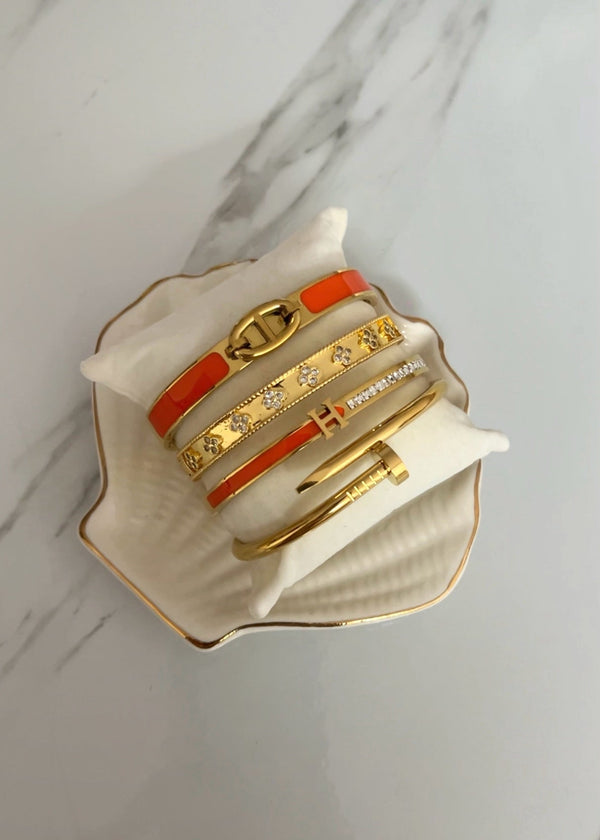Stack Orange