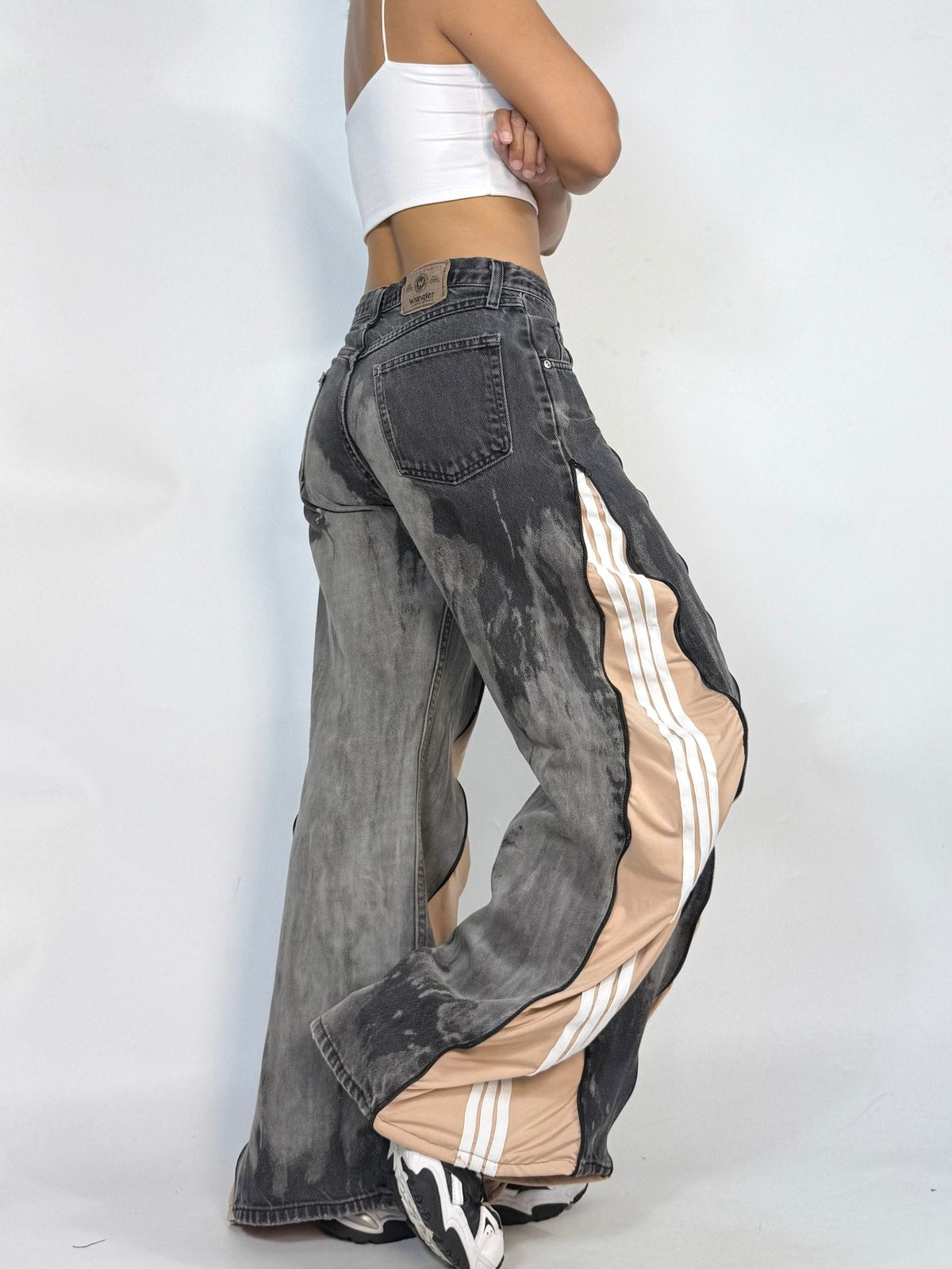 Cloudy zipper pants back